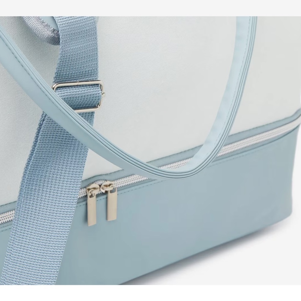Weekender Bag - Picture 12 of 13